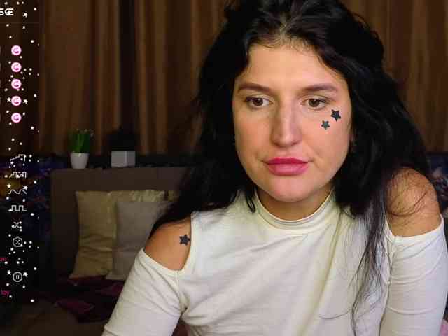 AliannaSoloKisses webcam