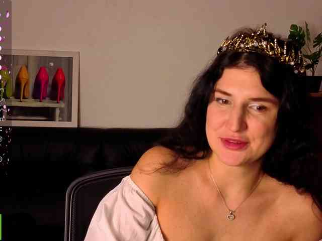 AliannaSoloKisses webcam