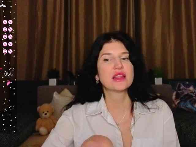 AliannaSoloKisses webcam