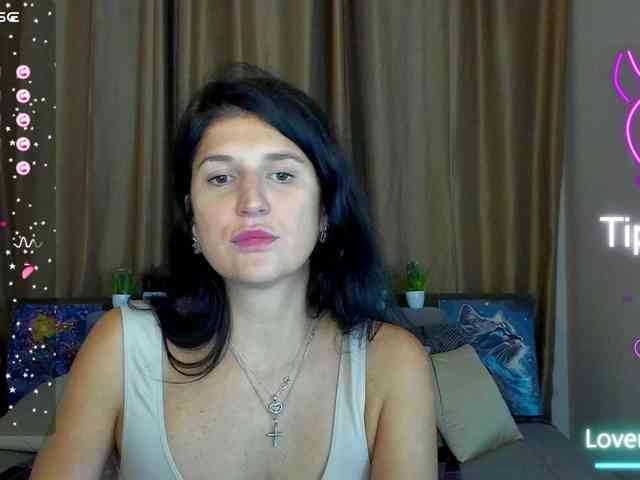 AliannaSoloKisses webcam