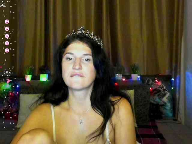 AliannaSoloKisses webcam