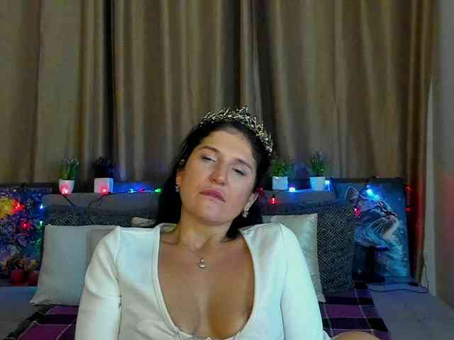 AliannaSoloKisses webcam