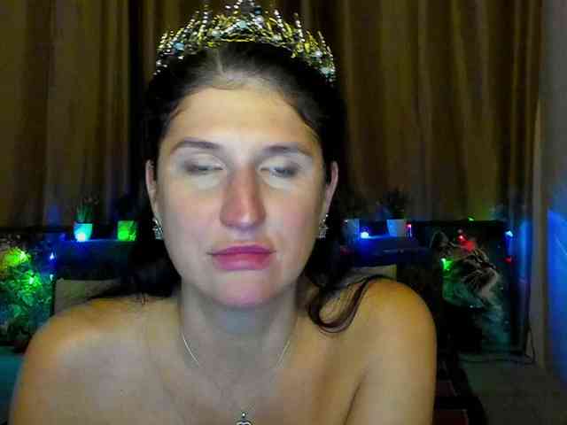 AliannaSoloKisses webcam