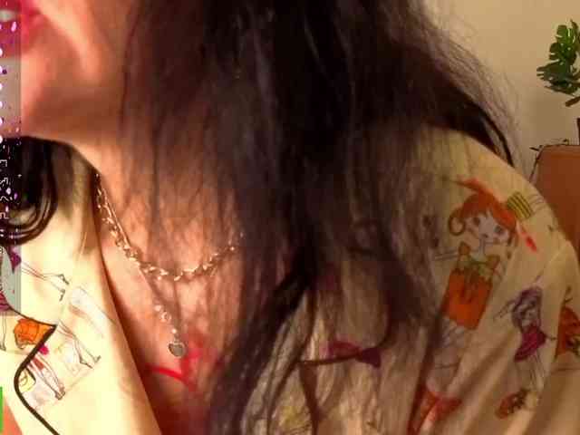 AliannaSoloKisses webcam