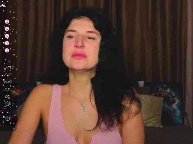 AliannaSoloKisses webcam