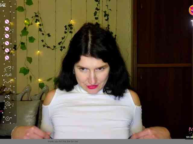 AliannaSoloKisses webcam