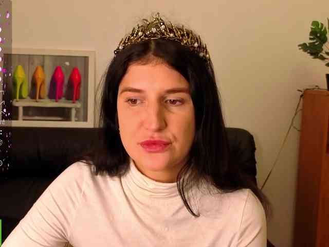 AliannaSoloKisses webcam