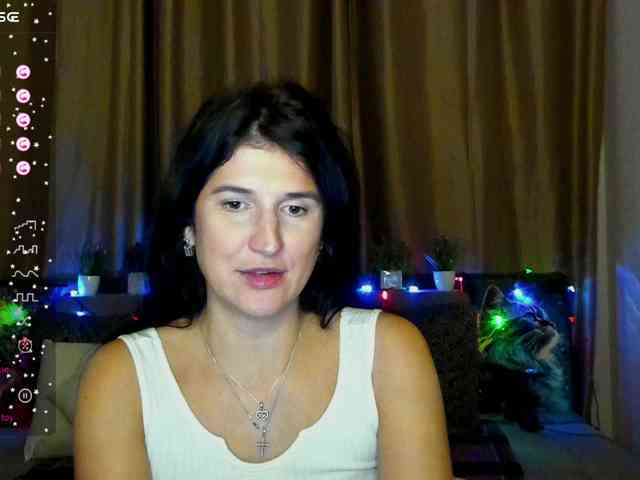 AliannaSoloKisses webcam