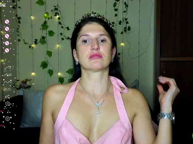 AliannaSoloKisses webcam