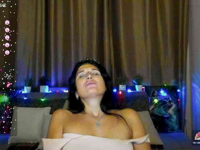 AliannaSoloKisses webcam