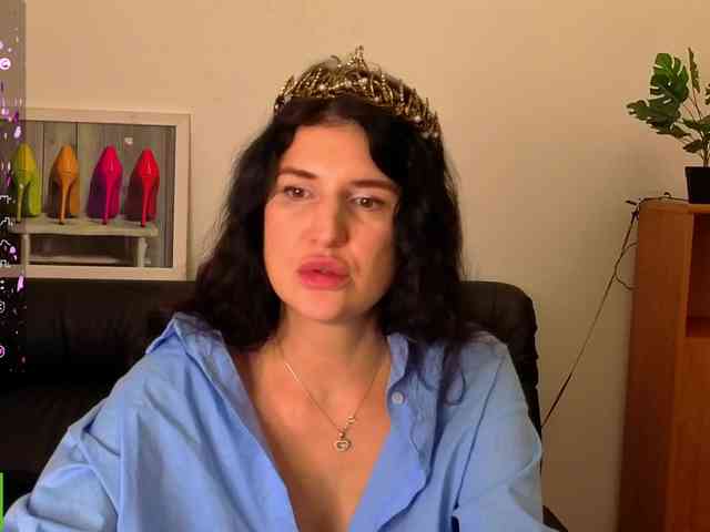 AliannaSoloKisses webcam