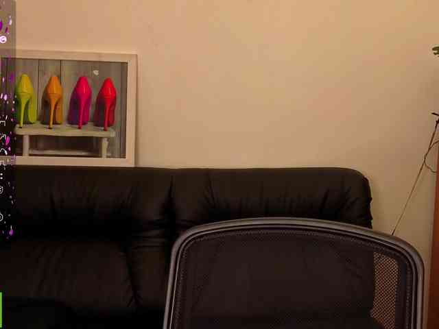 AliannaSoloKisses webcam