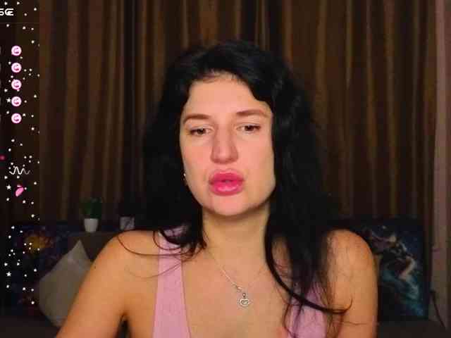 AliannaSoloKisses webcam