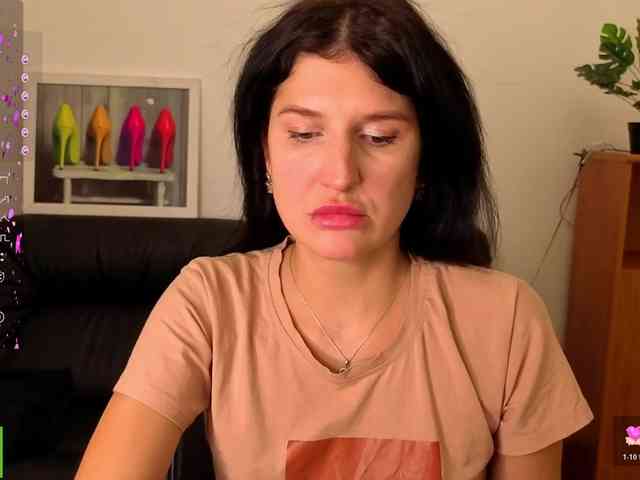 AliannaSoloKisses webcam