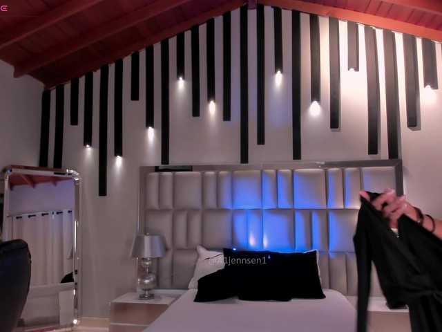 AllyJensen's BongaCams show and profile