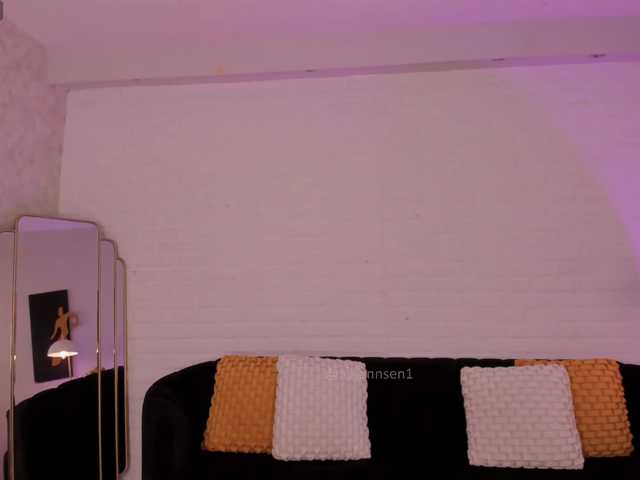 AllyJensen's BongaCams show and profile