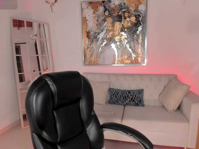 AllyJensen's BongaCams show and profile