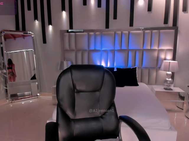 AllyJensen's BongaCams show and profile