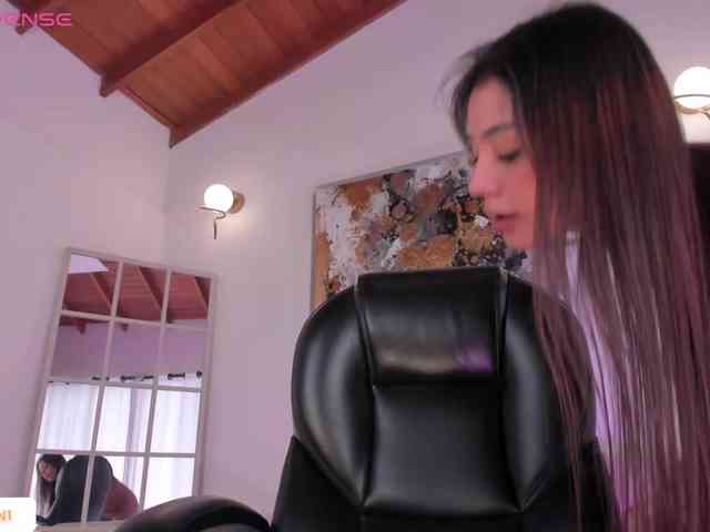 AllyJensen webcam