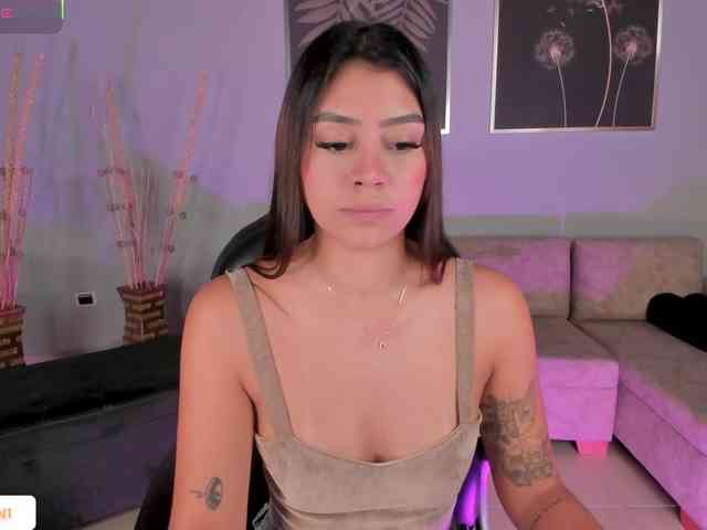 AllyJensen Live Webcam on BongaCams