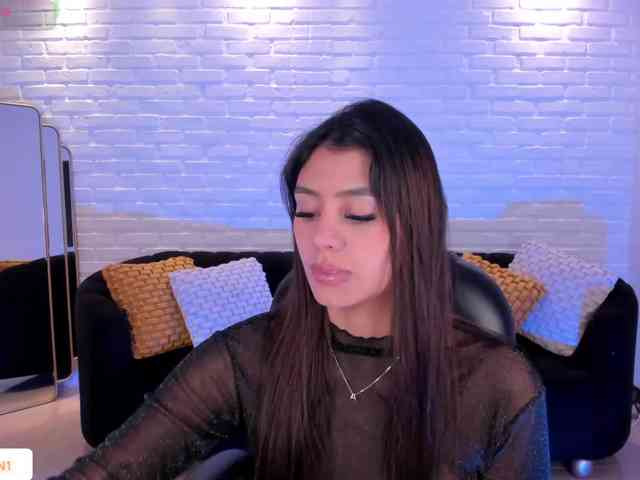 AllyJensen webcam