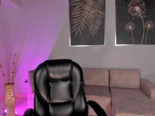 AllyJensen Live Webcam on BongaCams