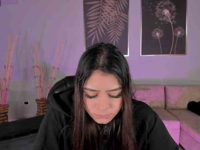AllyJensen webcam