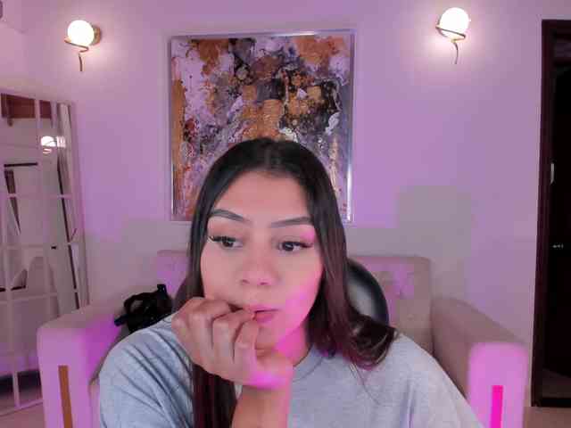 AllyJensen webcam
