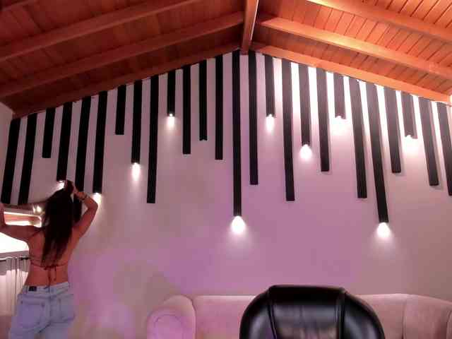 AllyJensen webcam