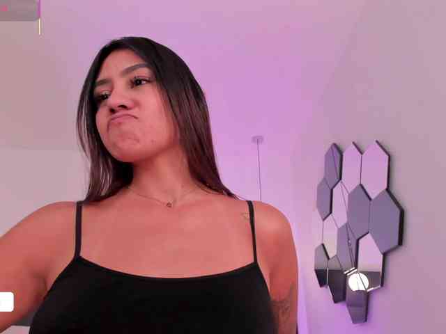 AllyJensen webcam