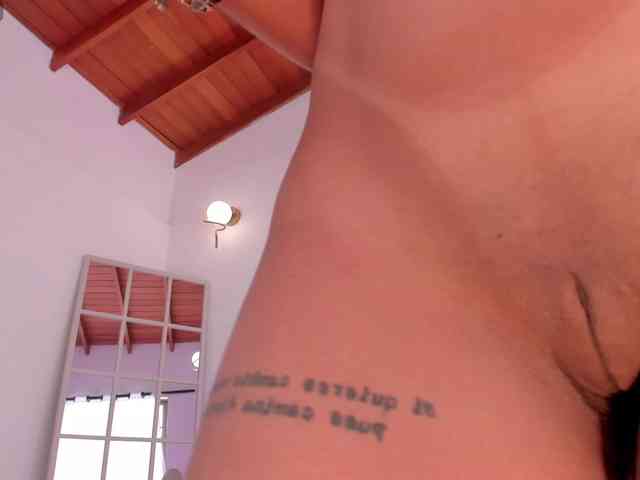 AllyJensen webcam