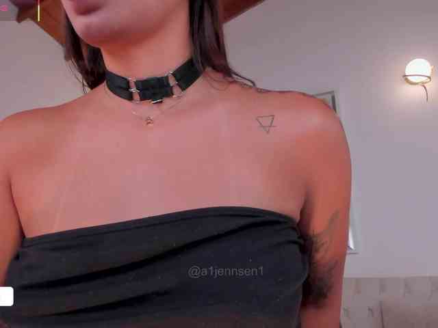 AllyJensen webcam