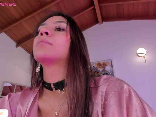 AllyJensen webcam