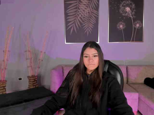 AllyJensen webcam