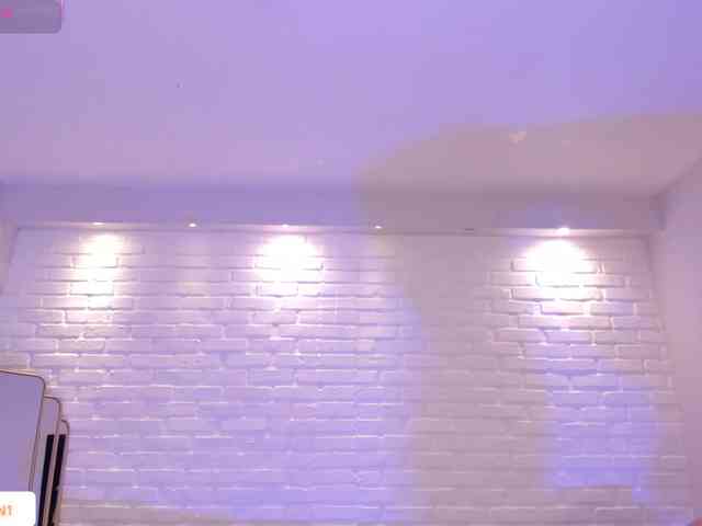 AllyJensen webcam