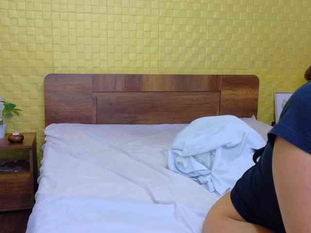 sweet-dani18 webcam