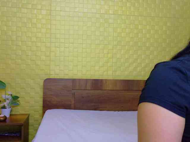 sweet-dani18 webcam