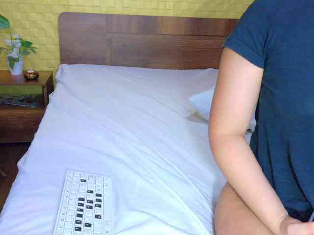 sweet-dani18 webcam