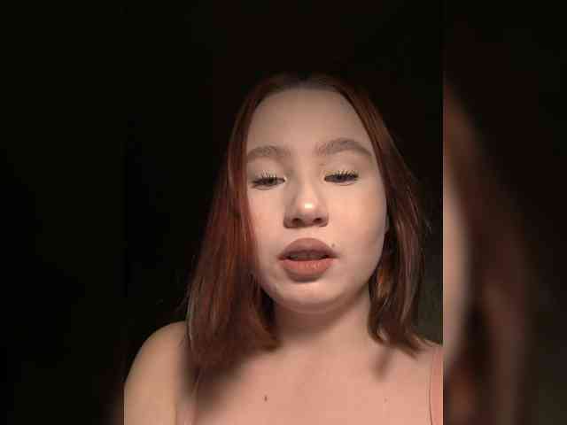 Pink_Doll webcam