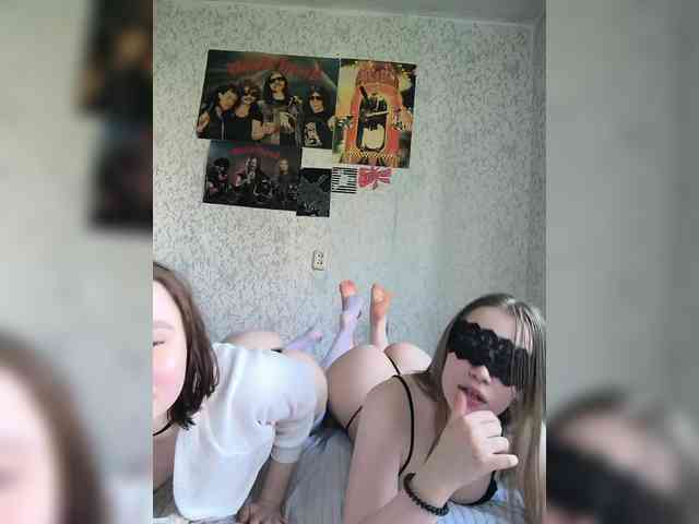Pink_Doll webcam