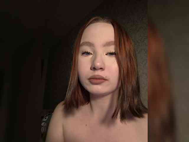 Pink_Doll webcam