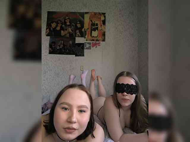 Pink_Doll webcam