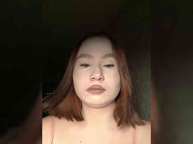 Pink_Doll webcam
