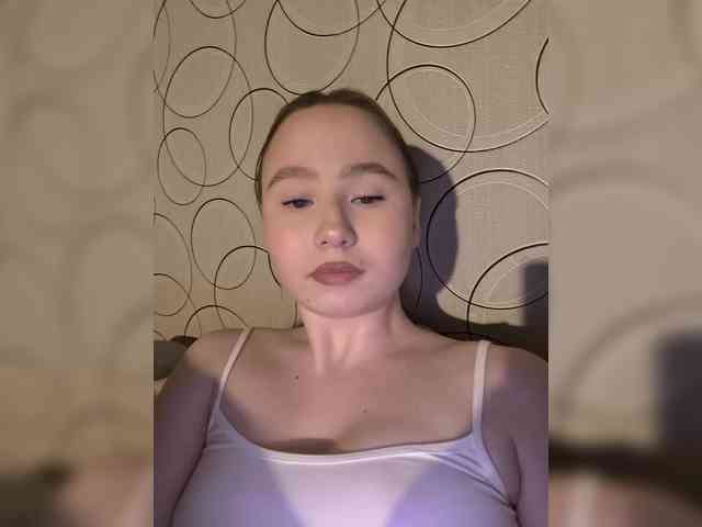 Pink_Doll webcam