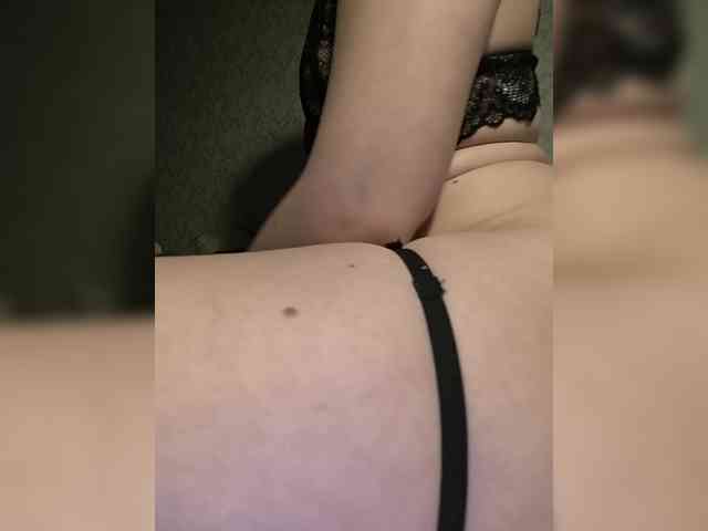 Pink_Doll webcam