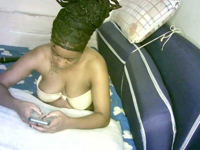 gothicebony live cam profile