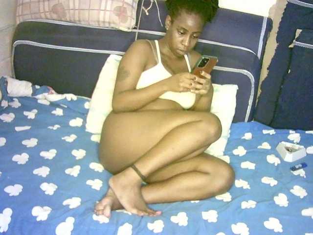 gothicebony webcam bongacams model stream image