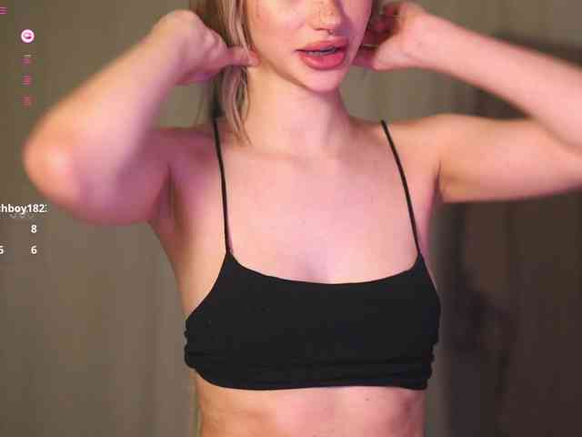 babeholly webcam