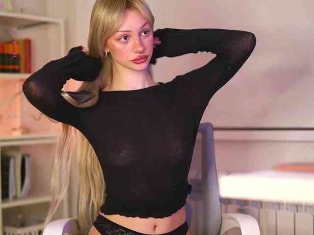 babeholly webcam
