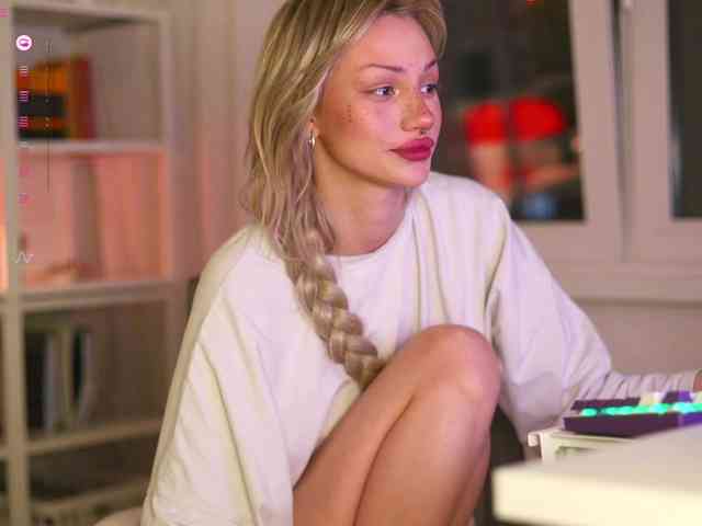 babeholly webcam